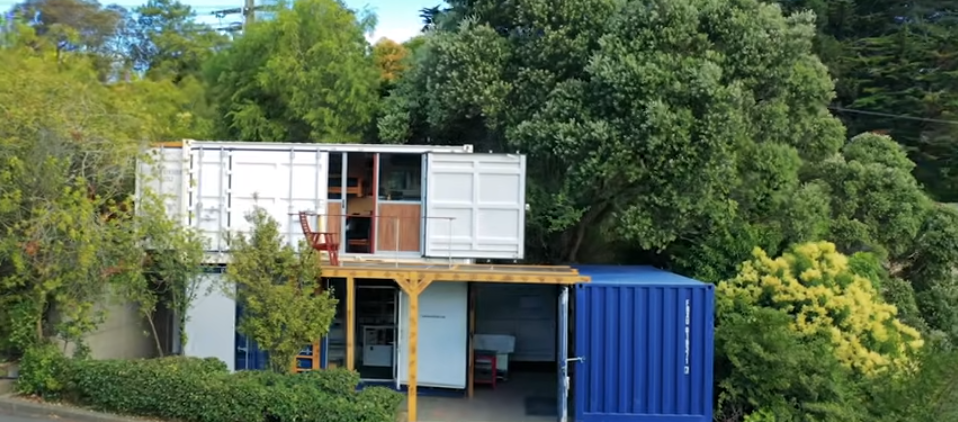 The advantages of container houses and introduction of a project