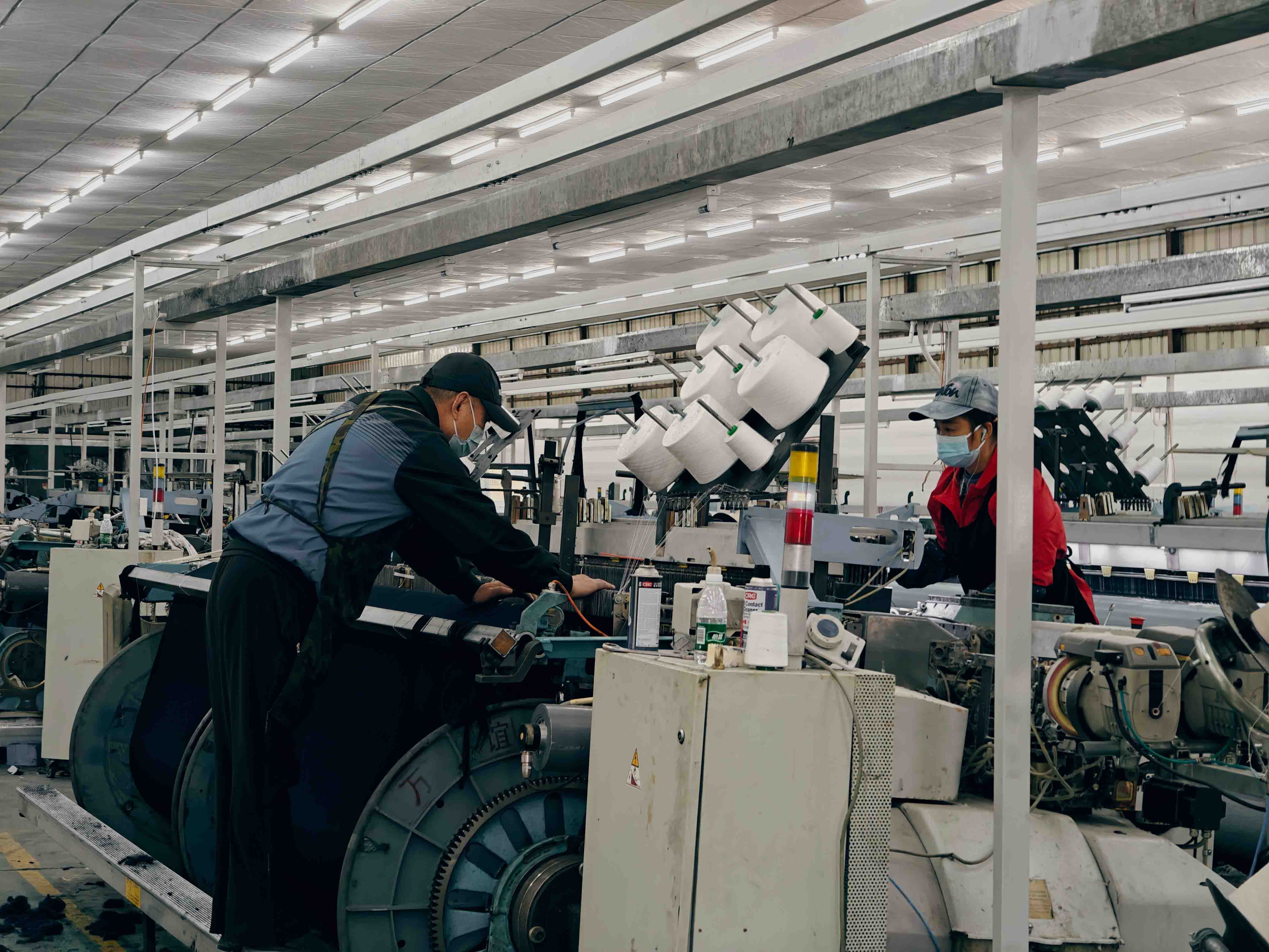 The Cutting-Edge Technology Denim Fabric Textile Machine！The Long-Awaited P7300HP V8 Projectile Loom Has Arrived！