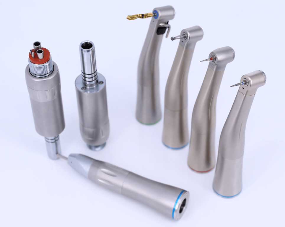 Low speed handpiece with air motor