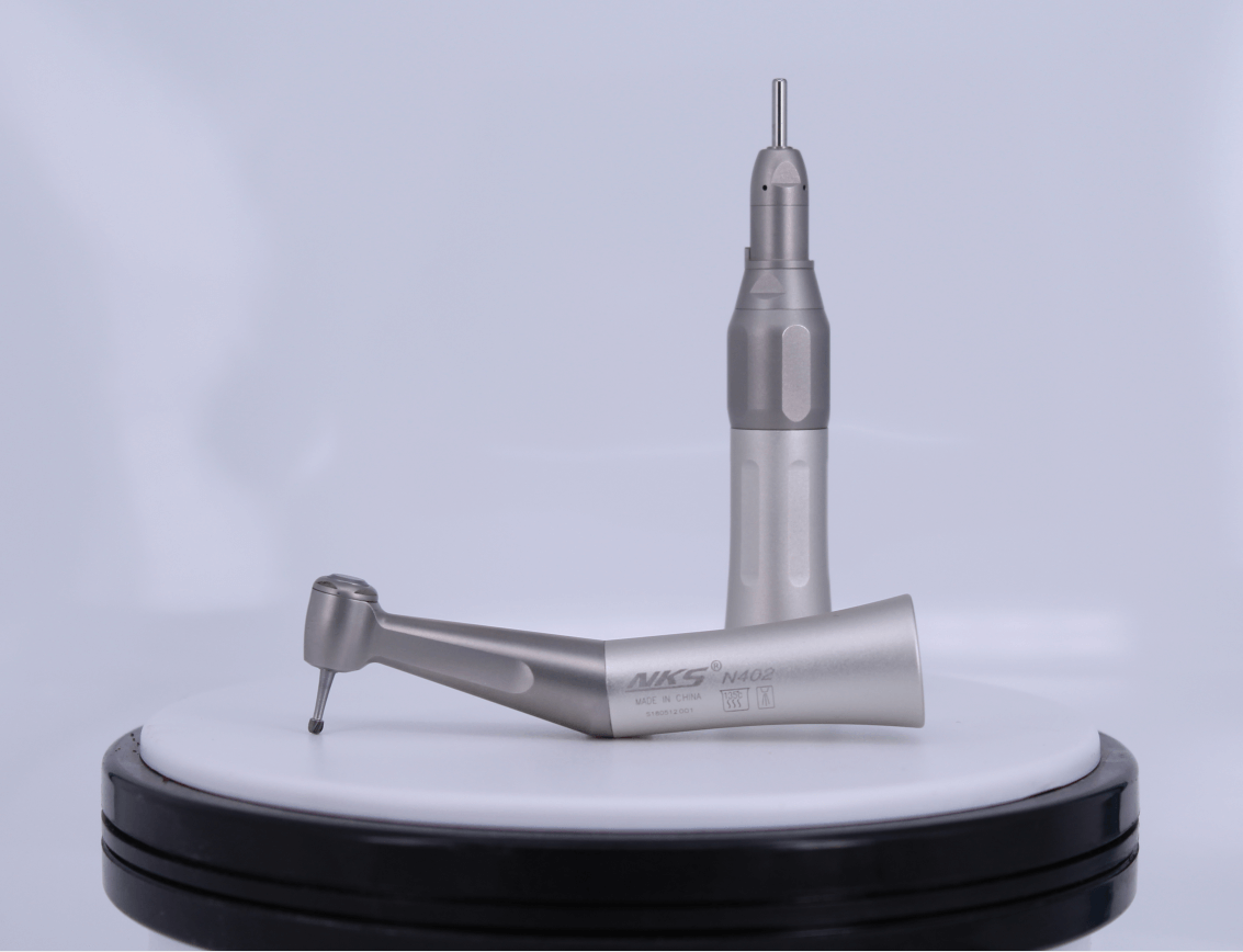 Low speed handpiece with air motor