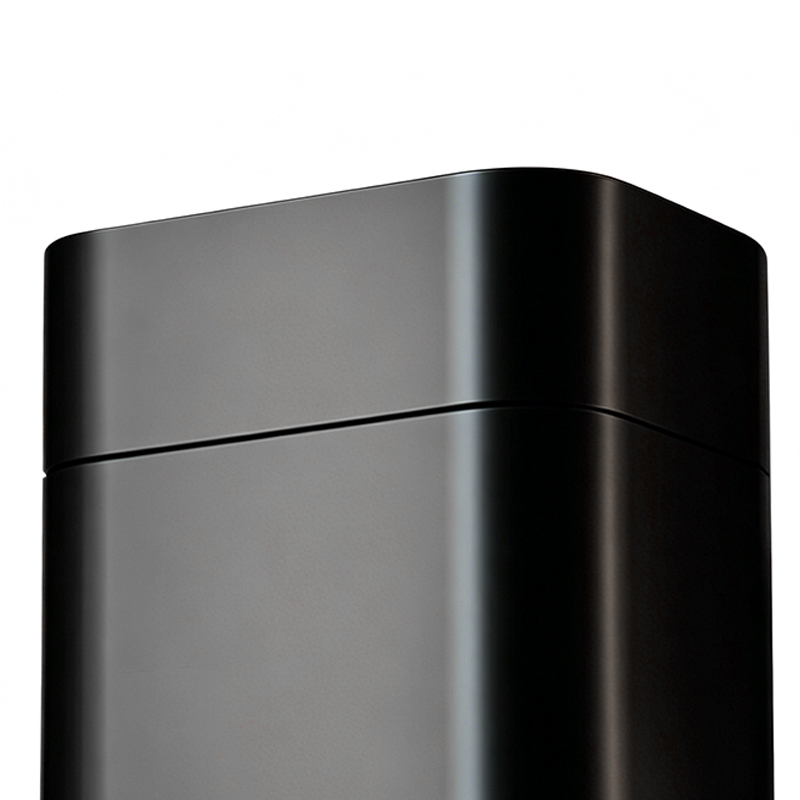 M7036 8slots High-Efficiency 1.5V Lithium AA Charger