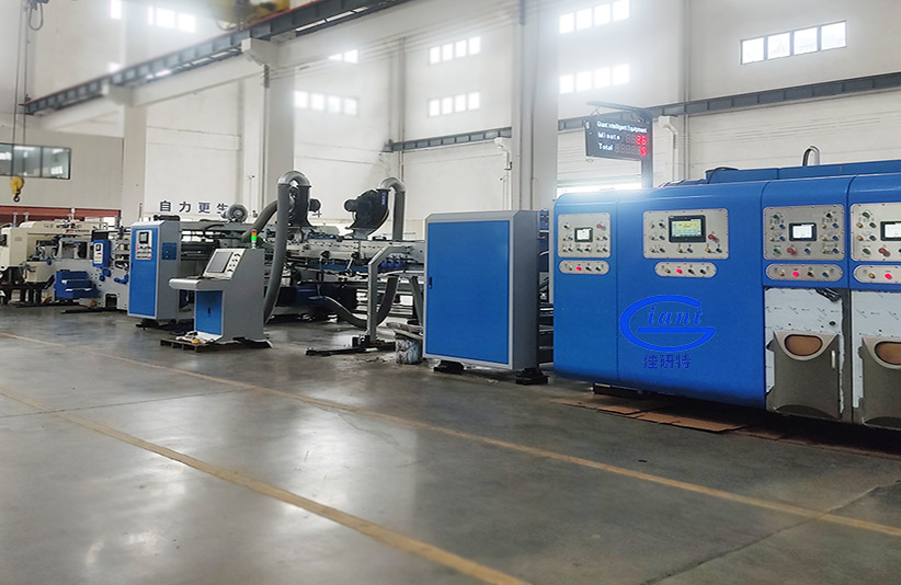 3colors main 0932-04