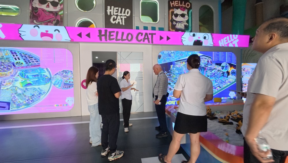 Exhibition Hall4