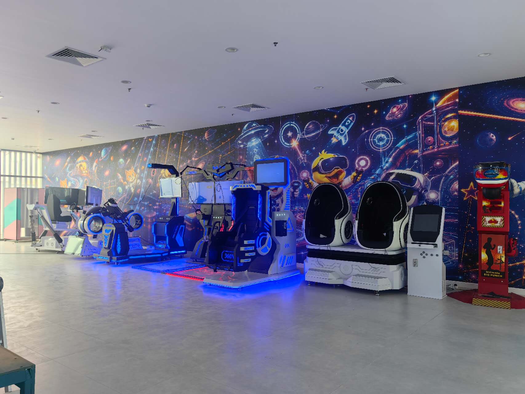 VR gaming equipment