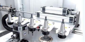 Panel Saw‘s Linear Guide for Pressure Beam