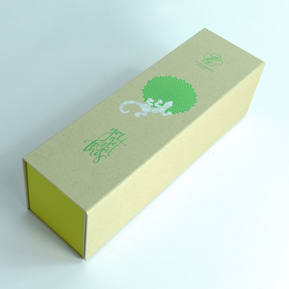 custom logo gift box 1