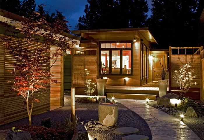 7-Courtyard Lights