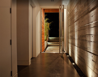 Corridor Light Promoting-Safe-Access