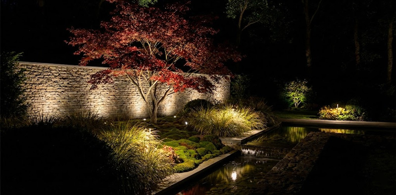 Visual hierarchy design in landscape lighting