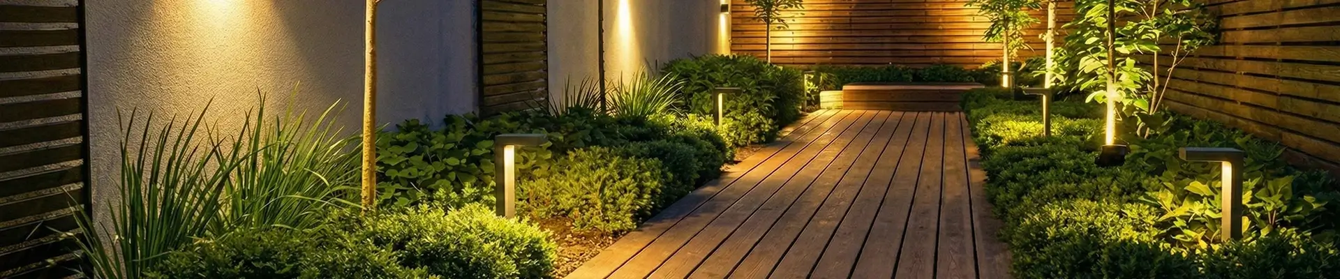  Ligne lumineuse mont&eacute;e sur piquet