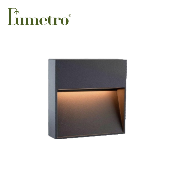 aluminum stair step light