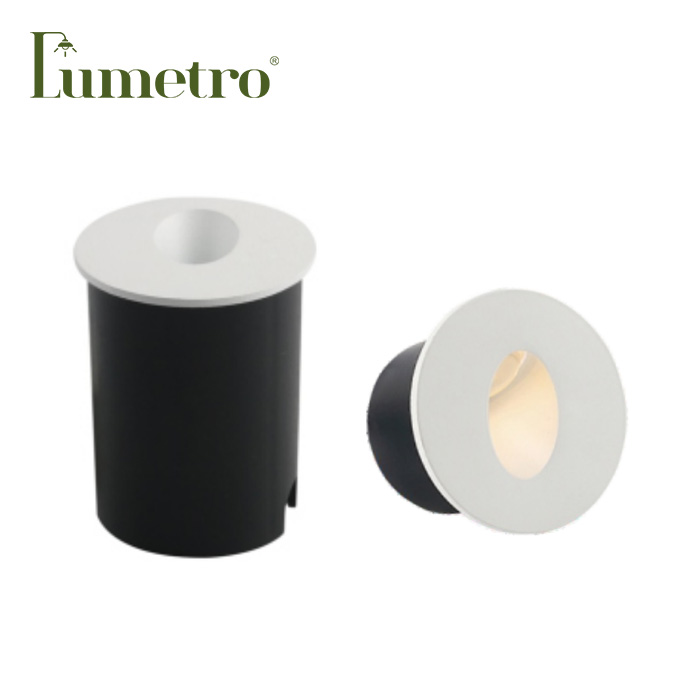 round step light