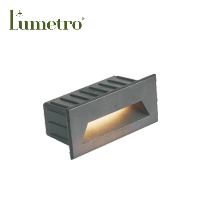 square step wall lamp