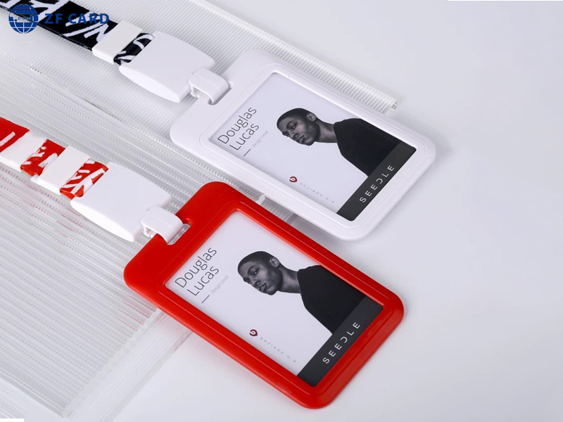 Lanyard-breast-card-01-01