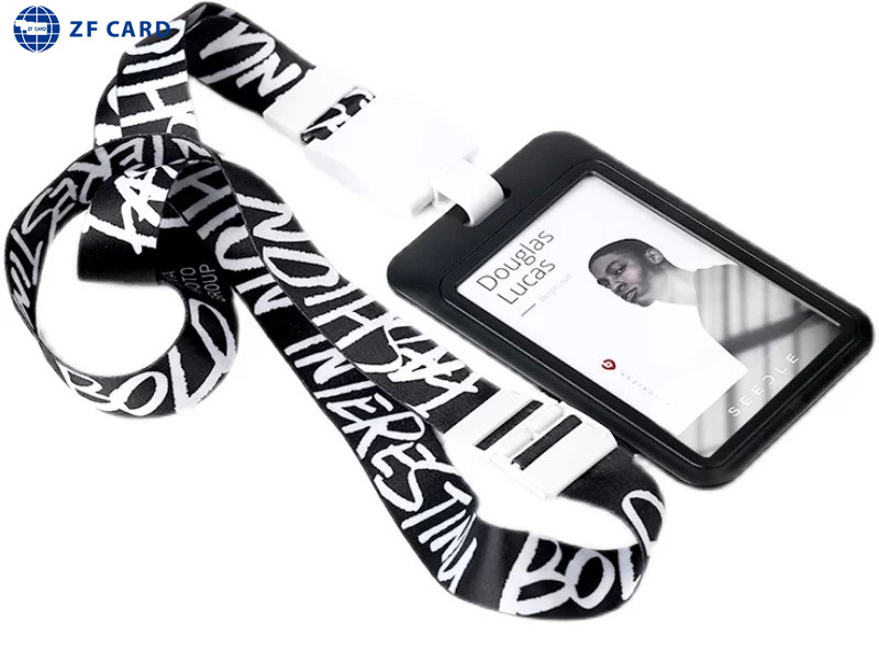 Lanyard-breast-card-01-02