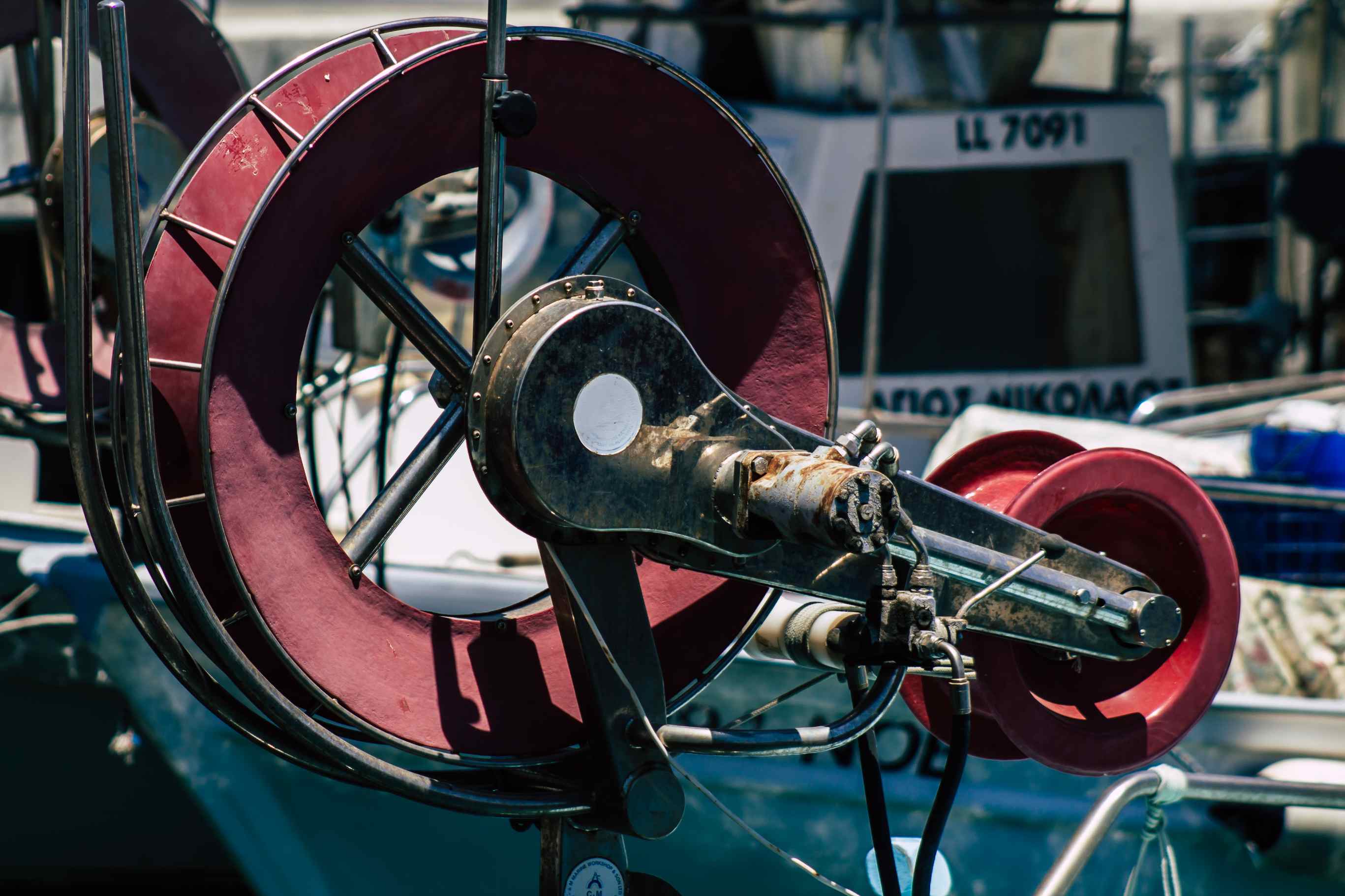 close-up-bicycle-wheel