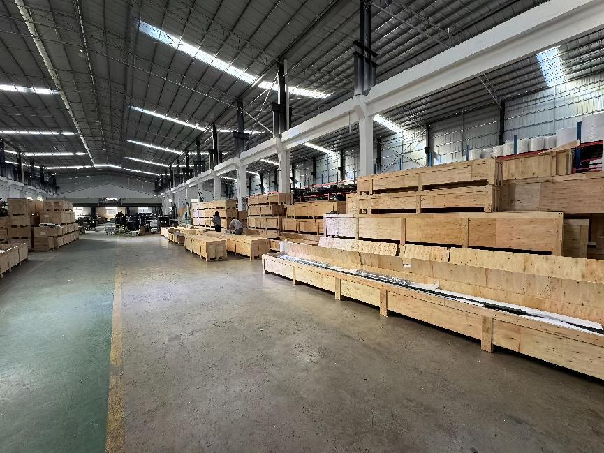 Jinkai doors factory, garage doors manufacturer