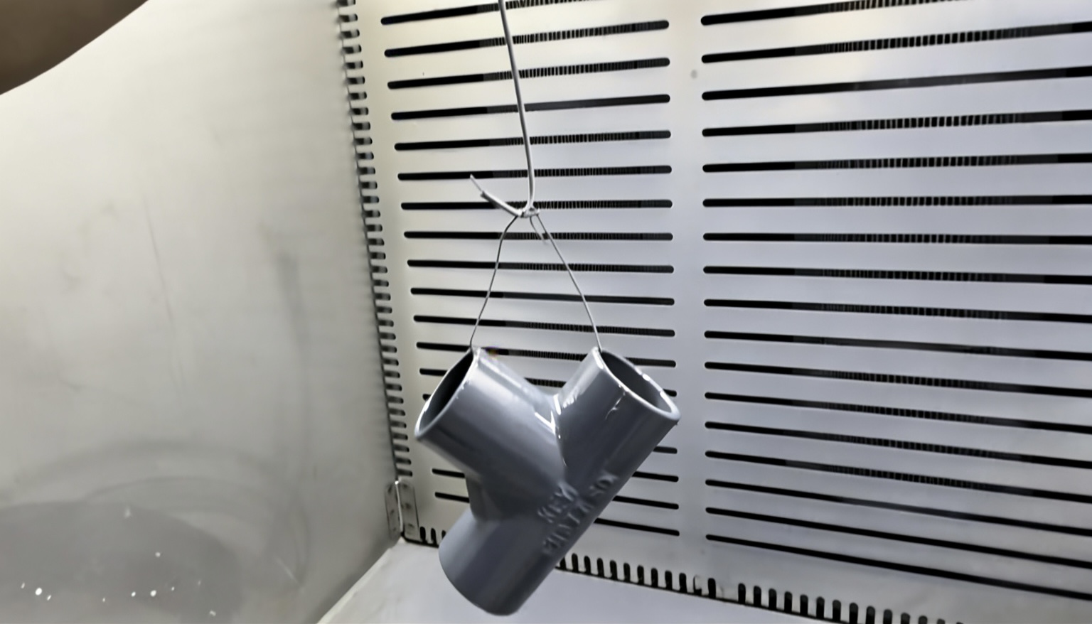 b7e06de58f9f394e3851c89a545ad58b