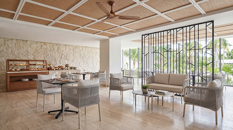 outdoor furniture material selection for custom orders