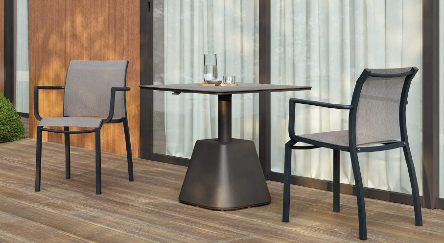 teak vs aluminum outdoor furniture comparison