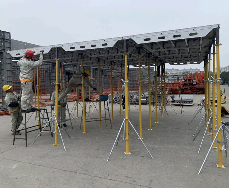 banner_Early Stripping Deck Panel