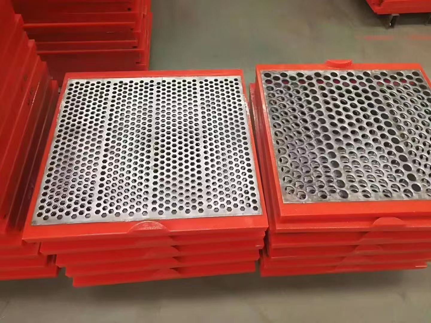 Steel-Rubber Composite Vibrating Screen Plates