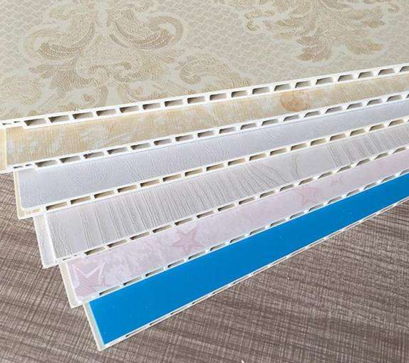 PVC sheets / floor and wall panels