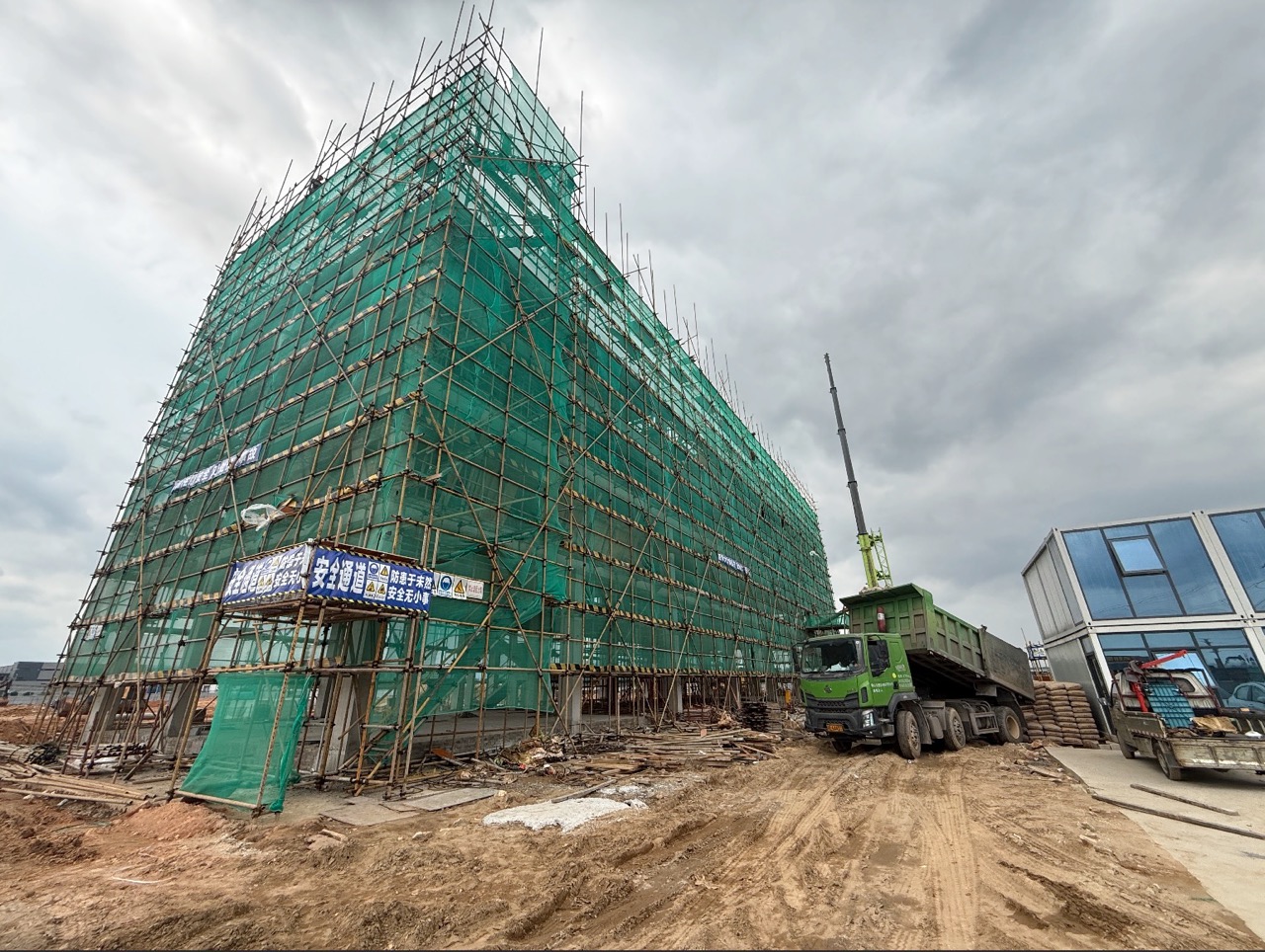 Weilin Qinli Launches a 50-Acre Intelligent Lifting Equipment R&D and Manufacturing Base in Foshan