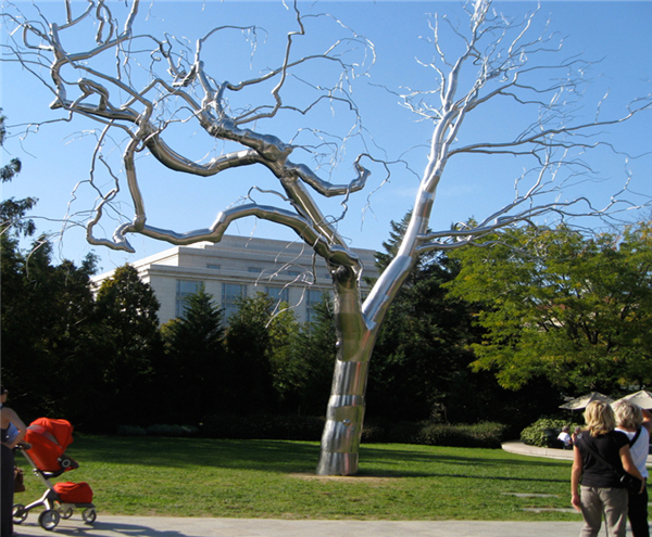 Stainless Steel Christmas Tree Sculpture