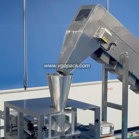 11 Vibration Bowls Counting Packing Machine with Collar Former and Inclined Bucket Conveyor-Hardware Parts (6)