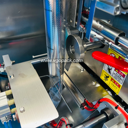 1 Bowl Counting Packing Machine with Manual Feeding Belt -Chocolate  (6)