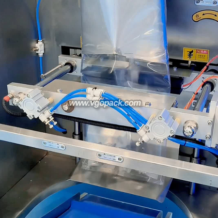 2 Bowl Plastic Counting Packing Machine-Floor Spacers (5)