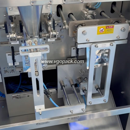 2 Bowls Premade Bag Counting Packing Machine-Compressed Candy (1)