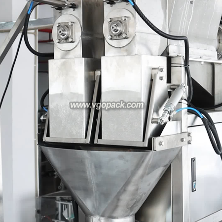 2 Heads Auger Weigher Weighing Packing Machine-Ice (4)