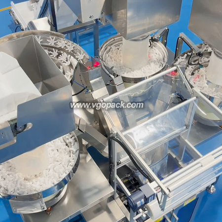 4 Bowl Counting Packing Machine with Inclined Belt Conveyor-Plastic Fitting (4)