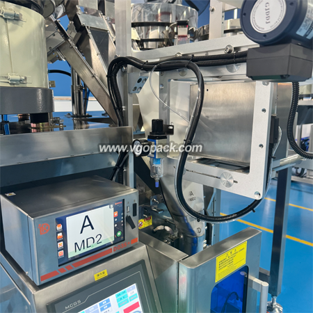 4 Bowls Counting Packing Machine-Hardware (6)