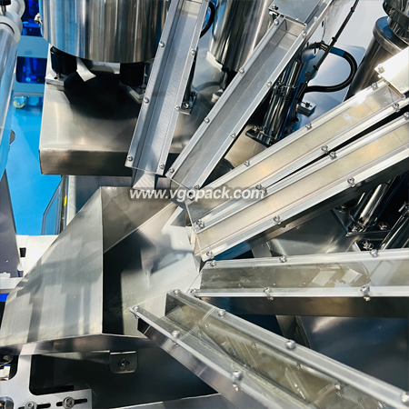 6 Bowl Counting Packing Machine-Capsule 3-side Seal Linked Bag (4)