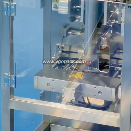 6 Heads Weighing Packing Machine-Tea Bag Triangle Bag and Outer Bag (6)