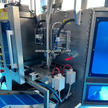 Automatic Packing Machine-Powder (4)