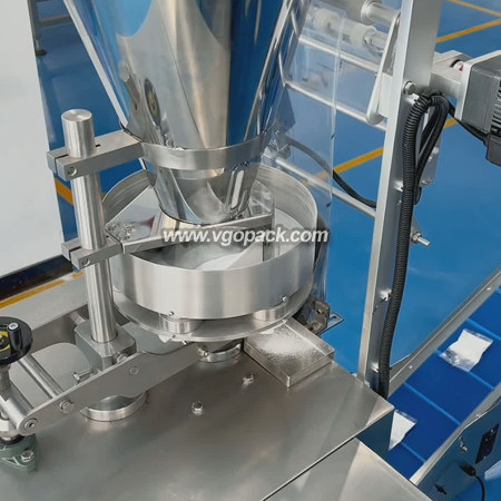 Automatic Volumetric Cup Granule Packing Machine-Glucose Granules (2)