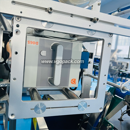 Semi Automatic Packing Machine with Manual Feeding Belt-Laboratory Consumables (4)