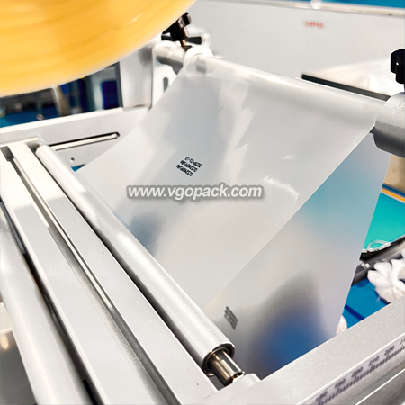 Semi Automatic Packing Machine with Manual Feeding Belt-Soup Seasoning Bag (5)