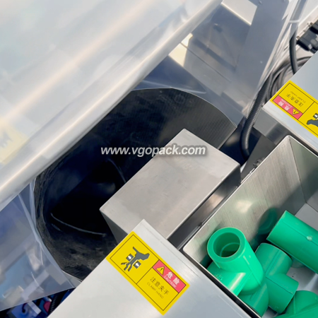 Semi Automatic Packing Machine with Manual Feeding Bucket-Plastic Part (5)