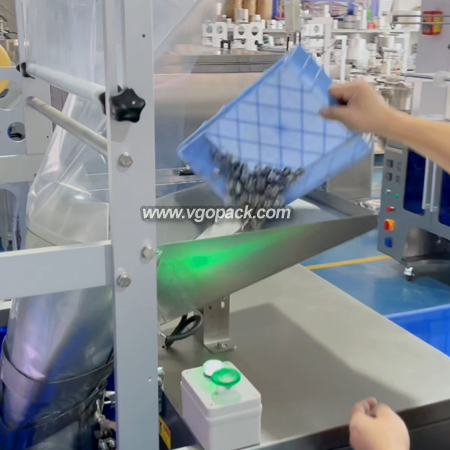 Semi Automatic Packing Machine with Manual Feeding Hopper-Hardware (3)
