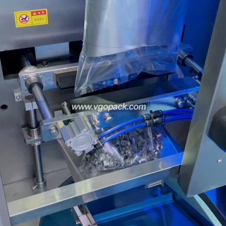 Semi Automatic Packing Machine with Manual Feeding Hopper-Hardware (5)