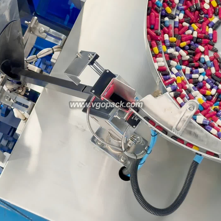 Single Bowl Counting Packing Machine-Capsule 4-side Seal Bag (3)