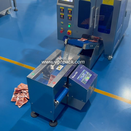 Single Bowl Counting Packing Machine-Gummy Candy (5)