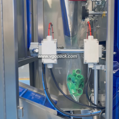 Single Bowl Counting Packing Machine-Plastic Part (3)
