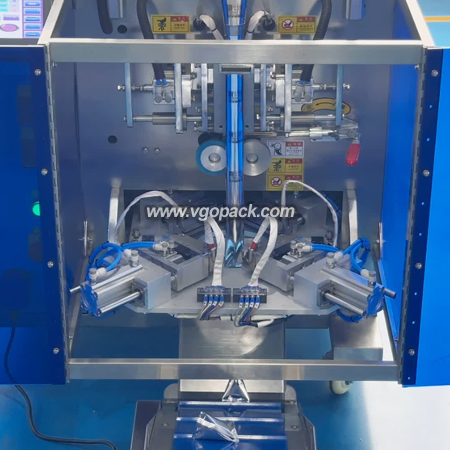Single Bowl  Counting Packing Machine for Triangle Bag-Nuts  (4)