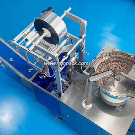 Single Bowl  Counting Packing Machine for Triangle Bag-Nuts  (5)